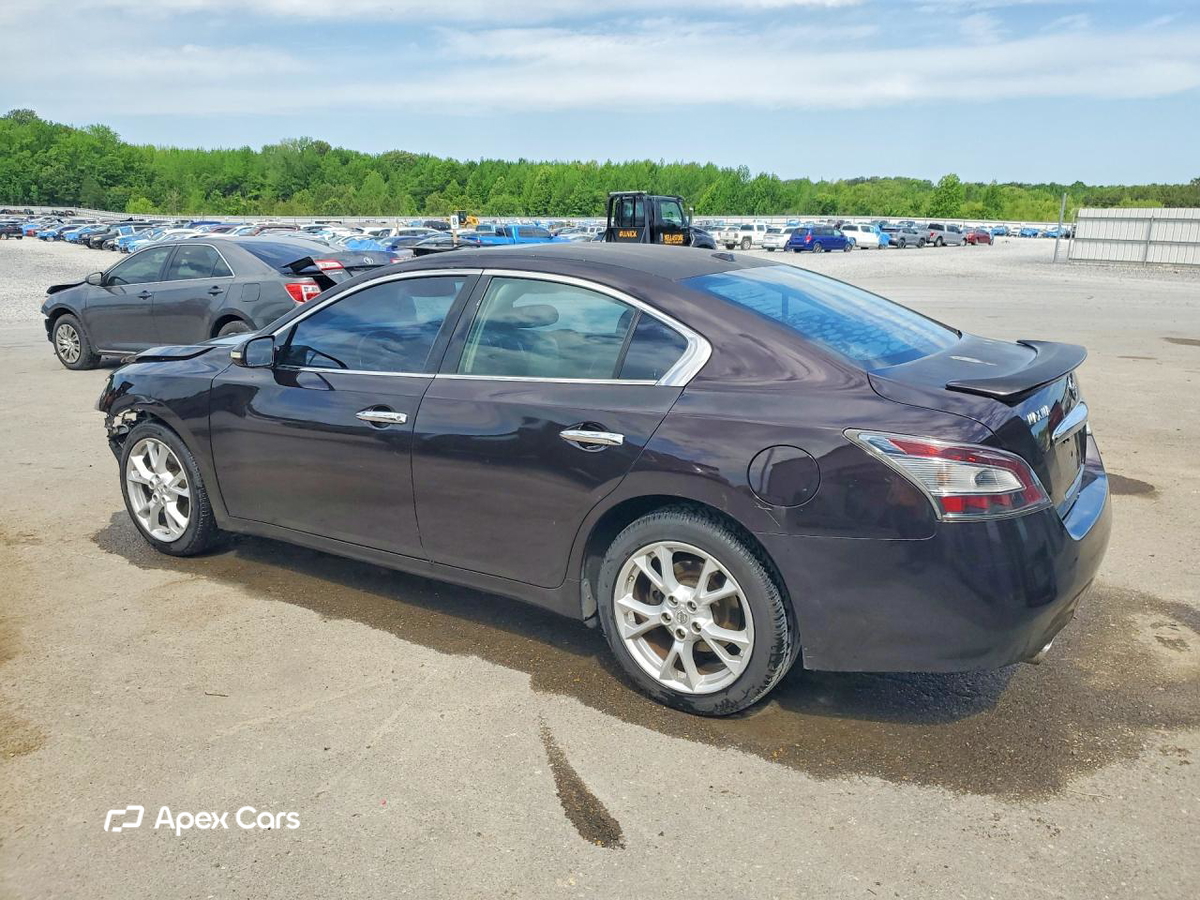 Nissan Maxima 2012