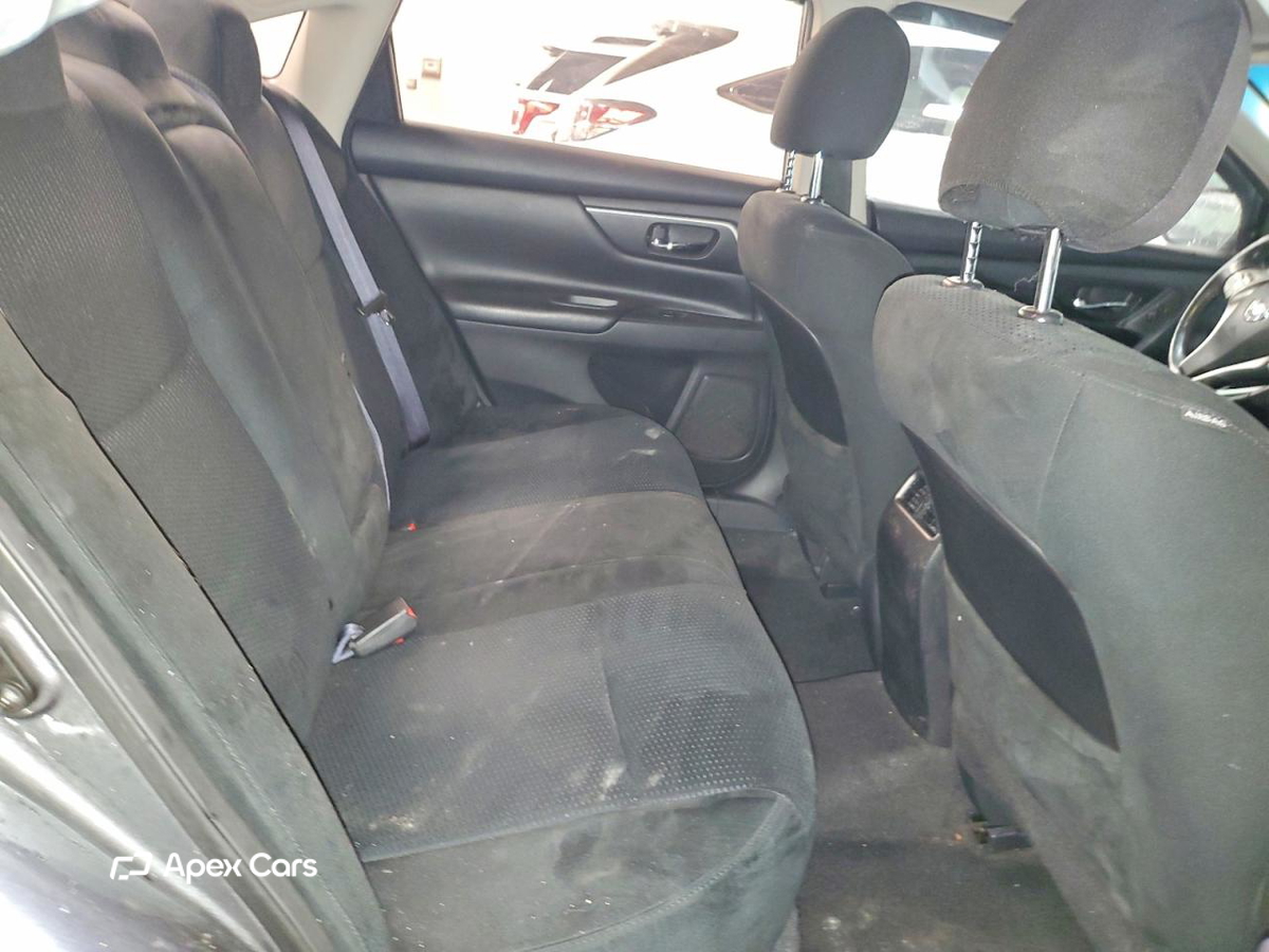 Nissan Altima 2015