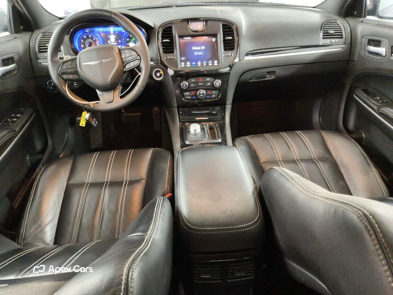 Chrysler 300 2023