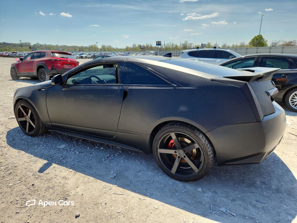 Cadillac CTS 2011