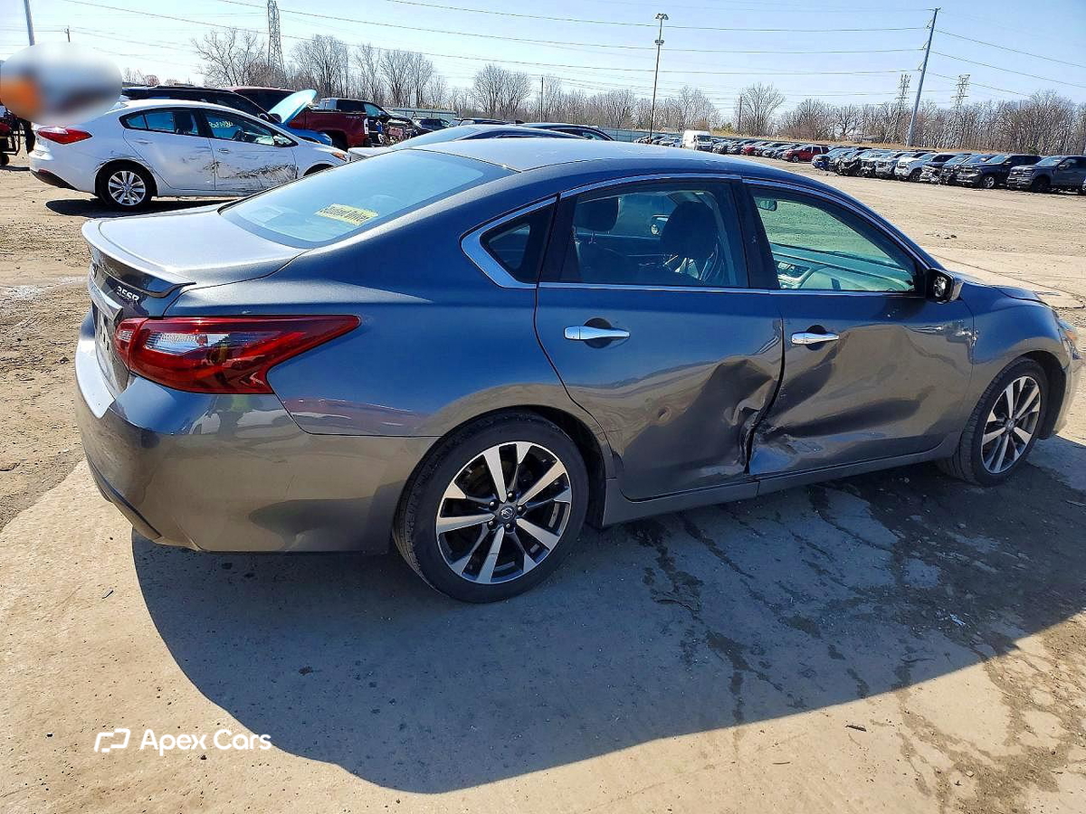 Nissan Altima 2017