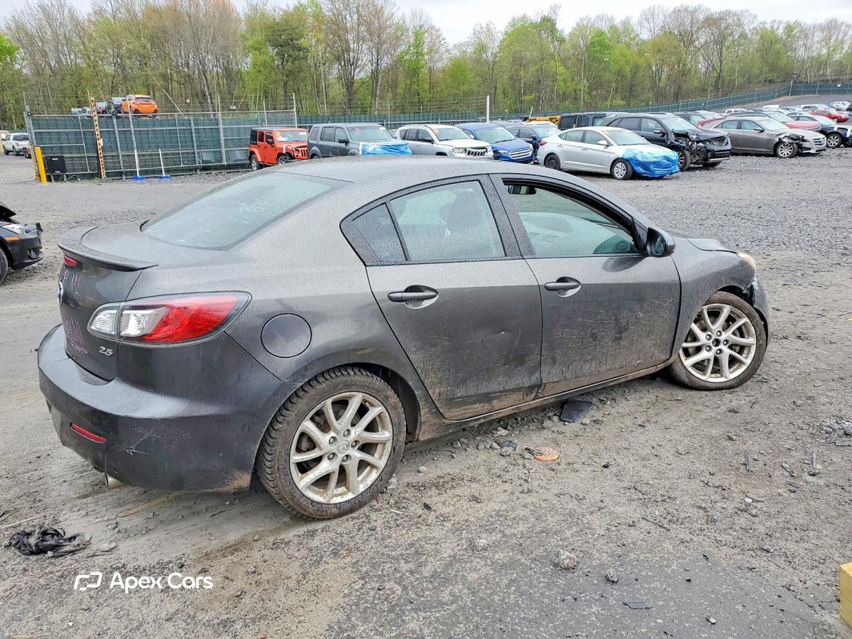 Mazda 3 2012