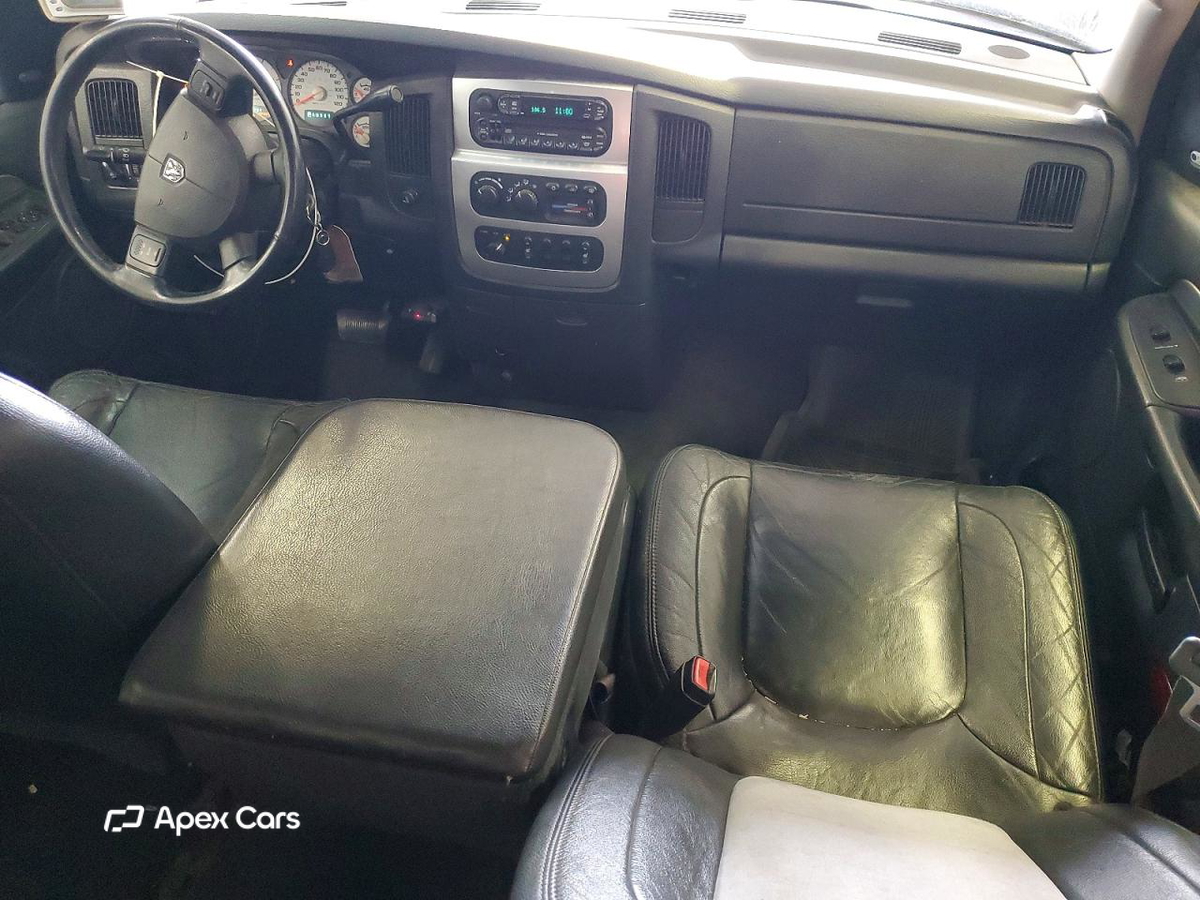 Dodge RAM 2004