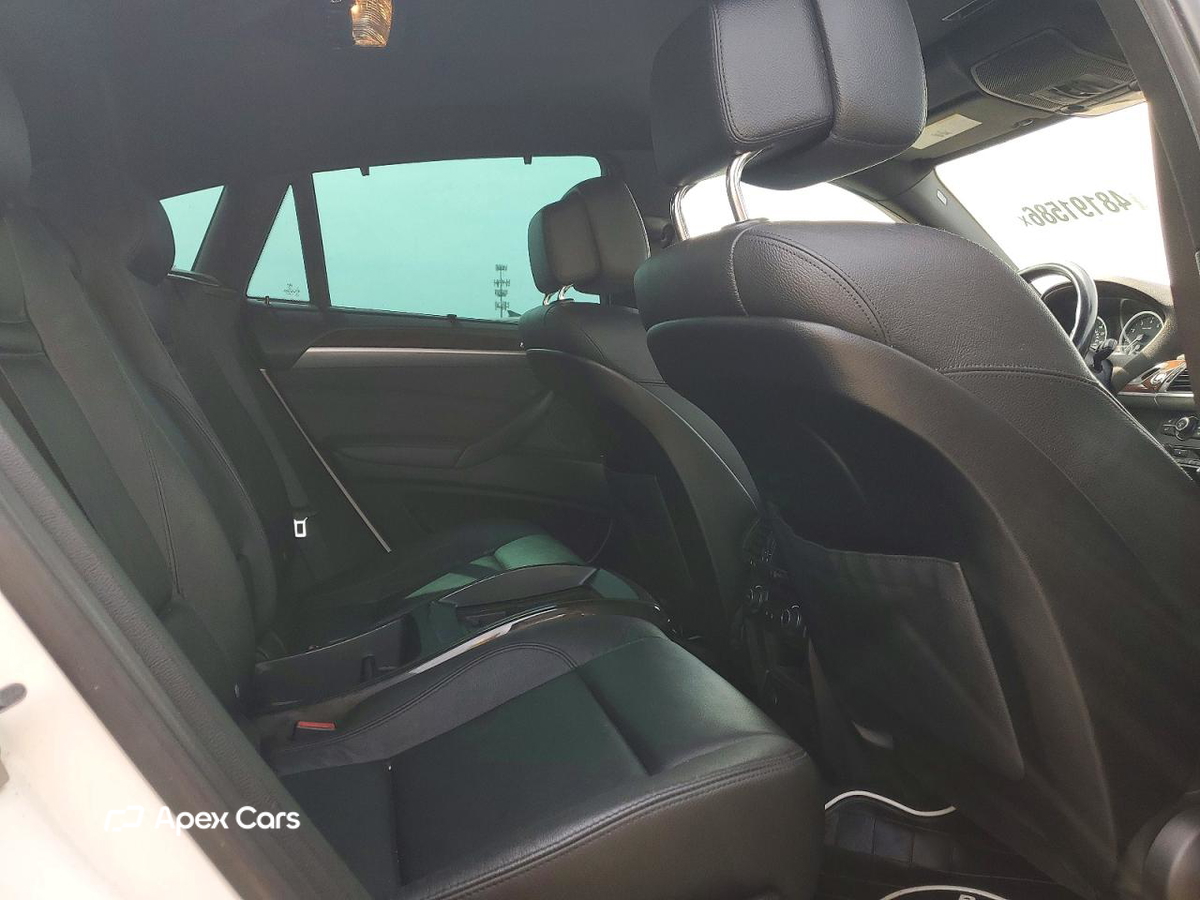 BMW X6 2012