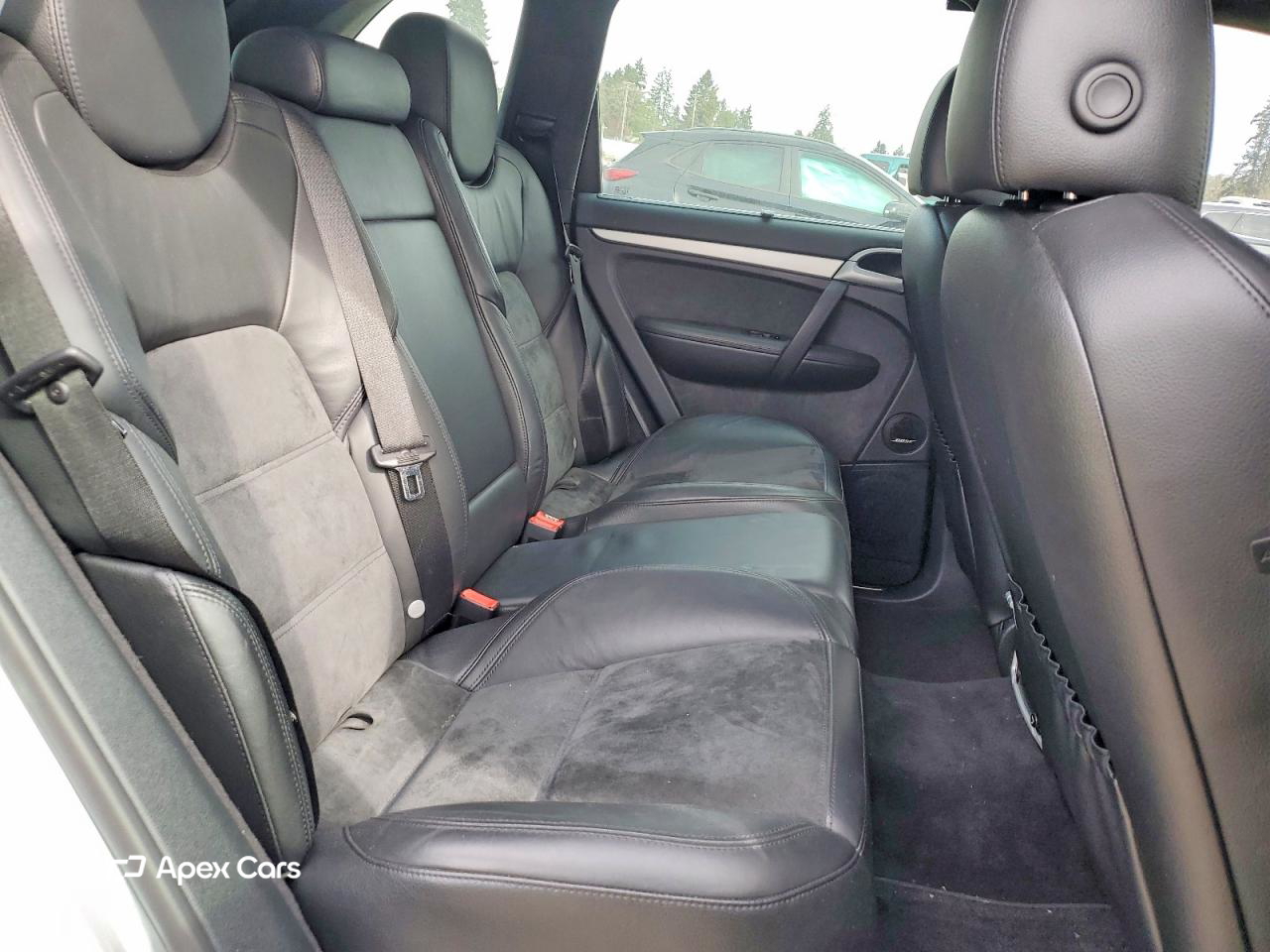 Porsche Cayenne 2010