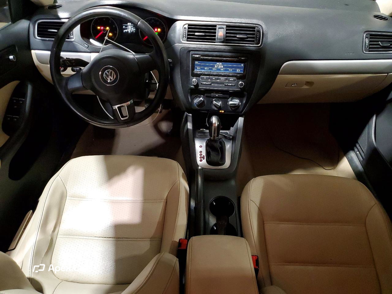 Volkswagen Jetta 2013