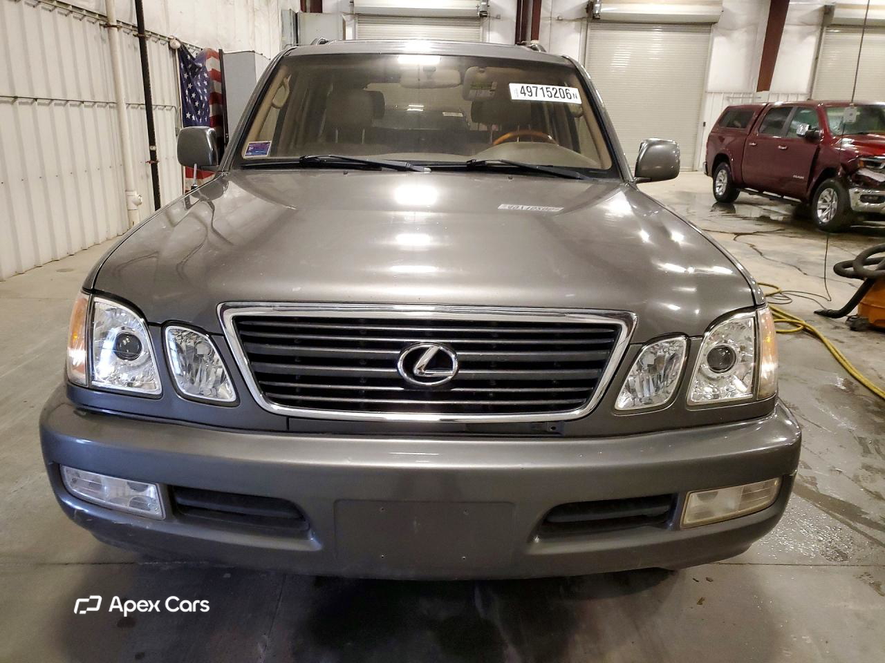 Lexus LX 2000