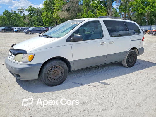Toyota Sienna 2003 - Image 1 of 13