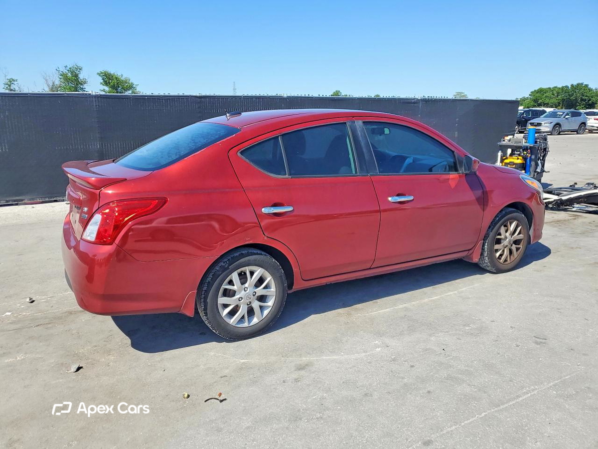 Nissan Versa 2017