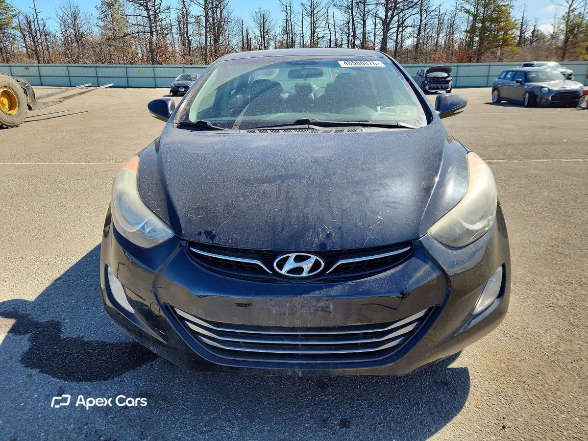 Hyundai Elantra 2011