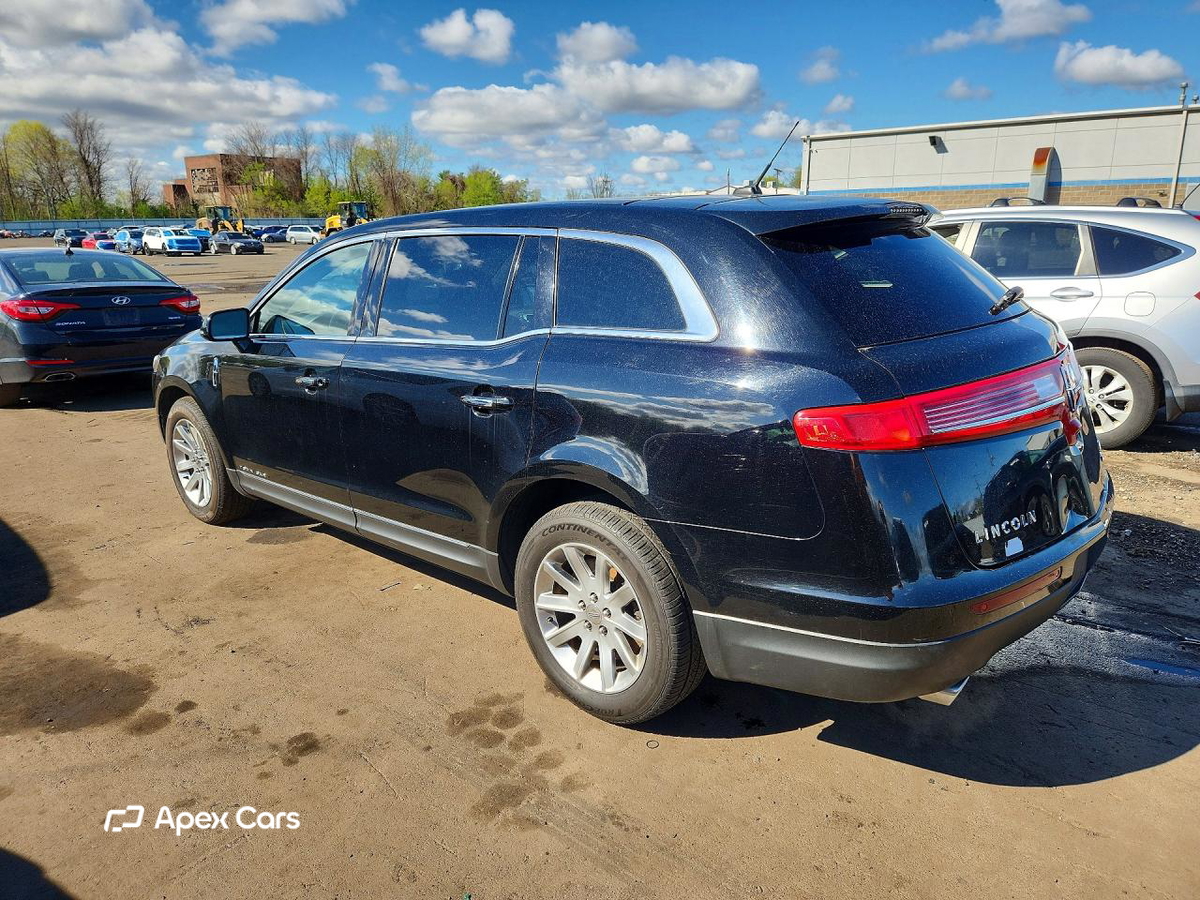Lincoln MKT 2018