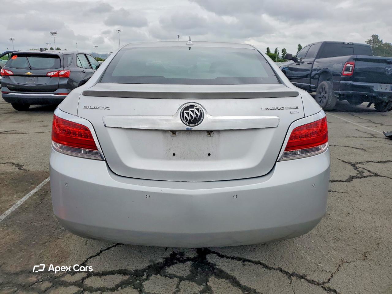 Buick LaCrosse 2011