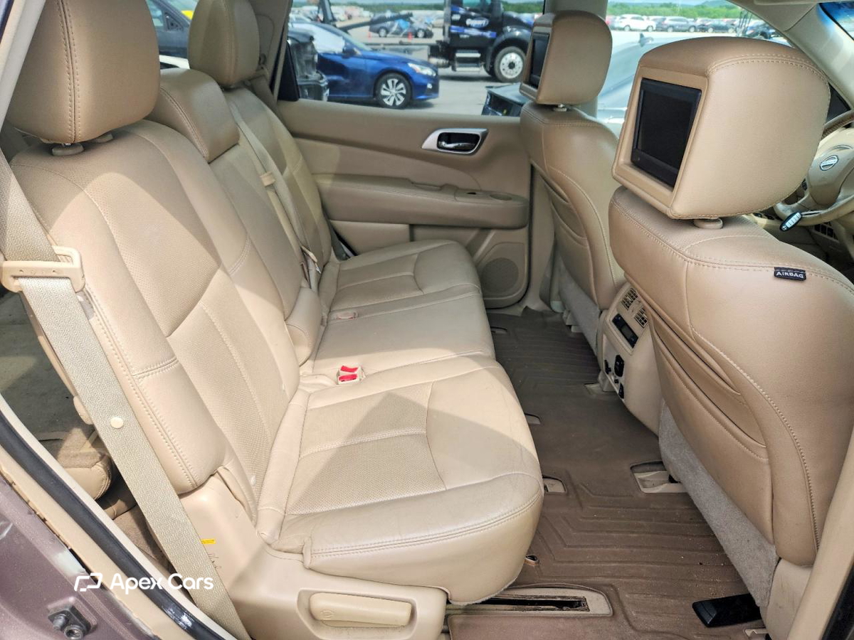 Nissan Pathfinder 2013