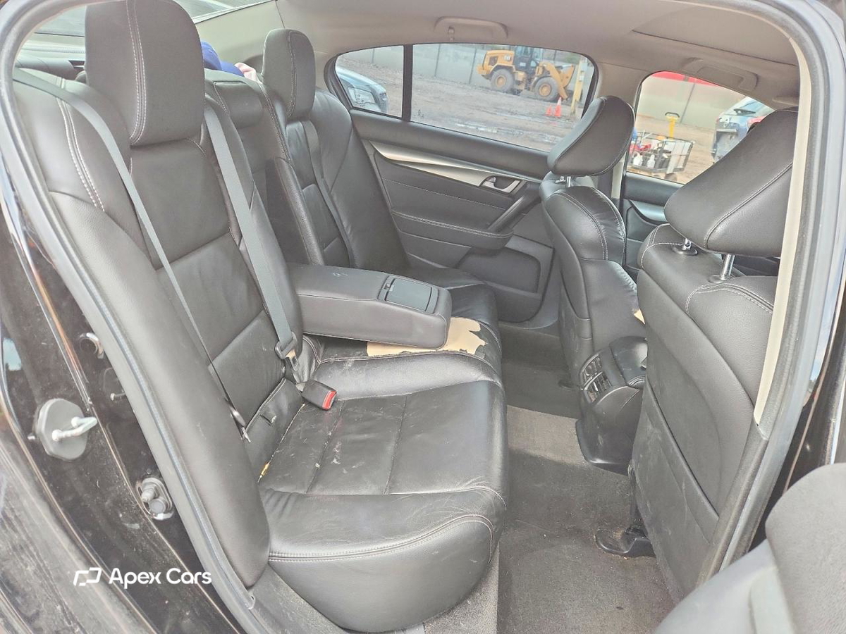 Acura TL 2011