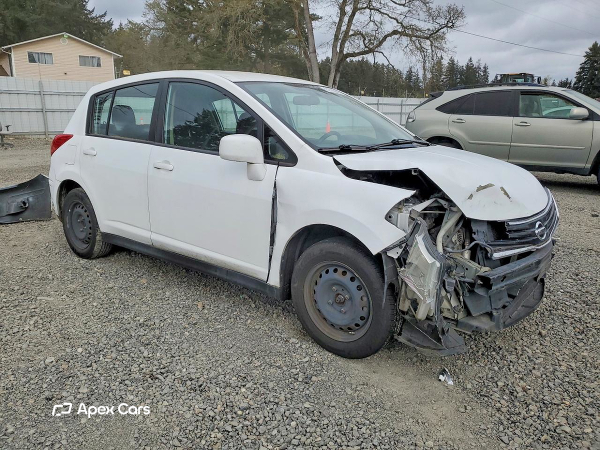 Nissan Versa 2012