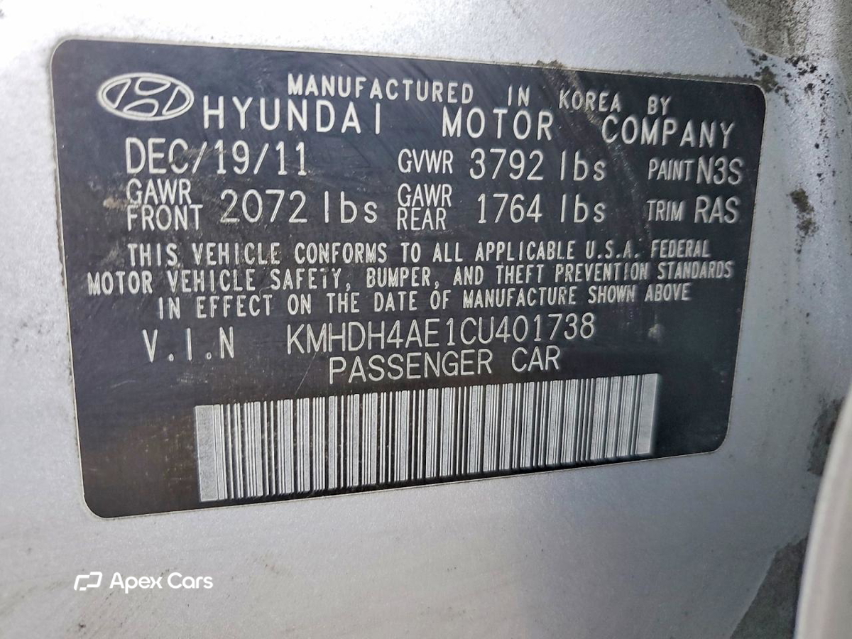 Hyundai Elantra 2012