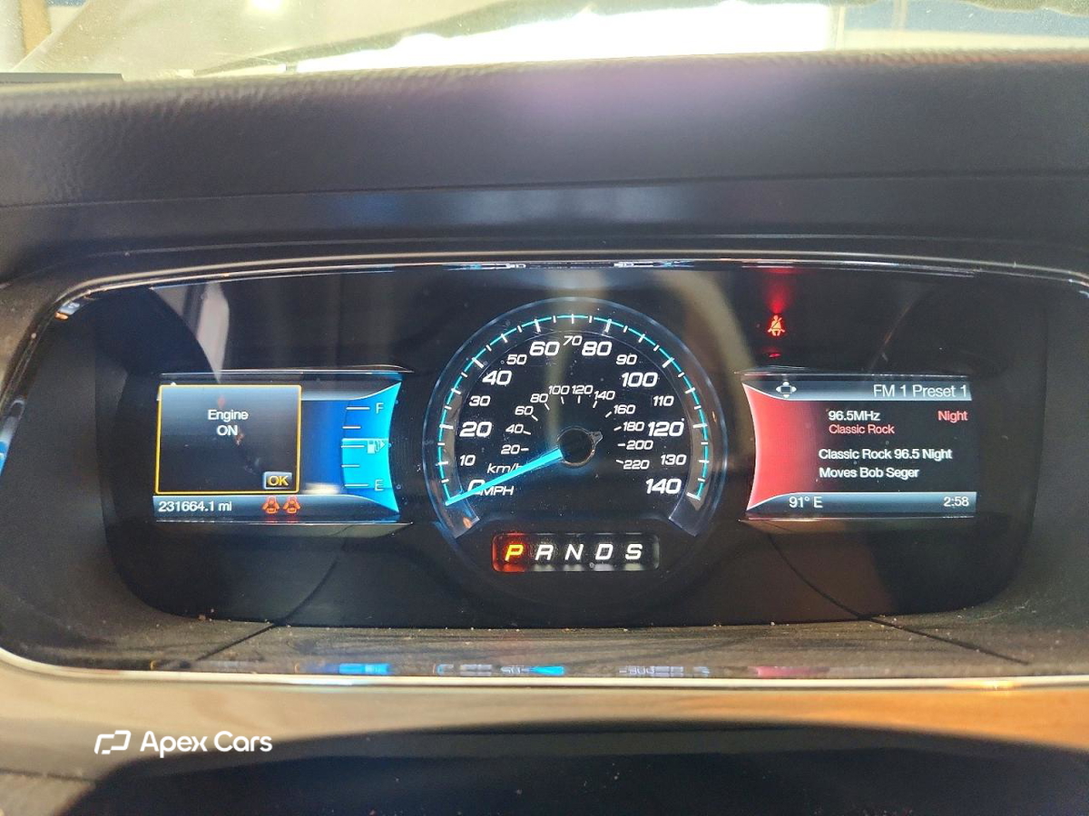 Ford Taurus 2014