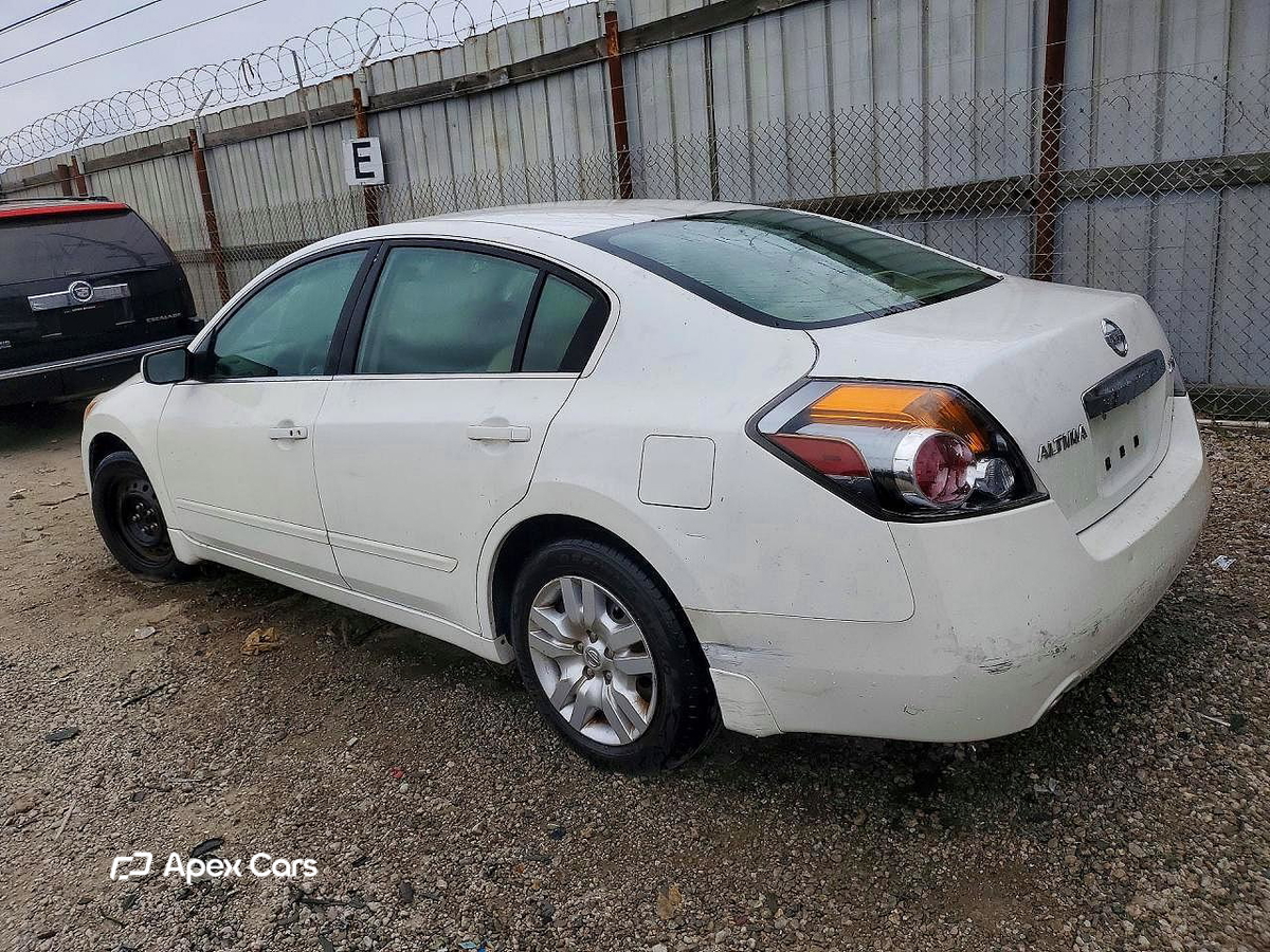 Nissan Altima 2012