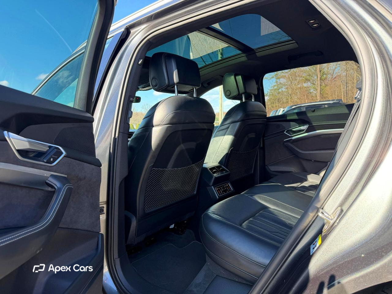 Audi e-tron 2019