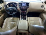Nissan Pathfinder 2016