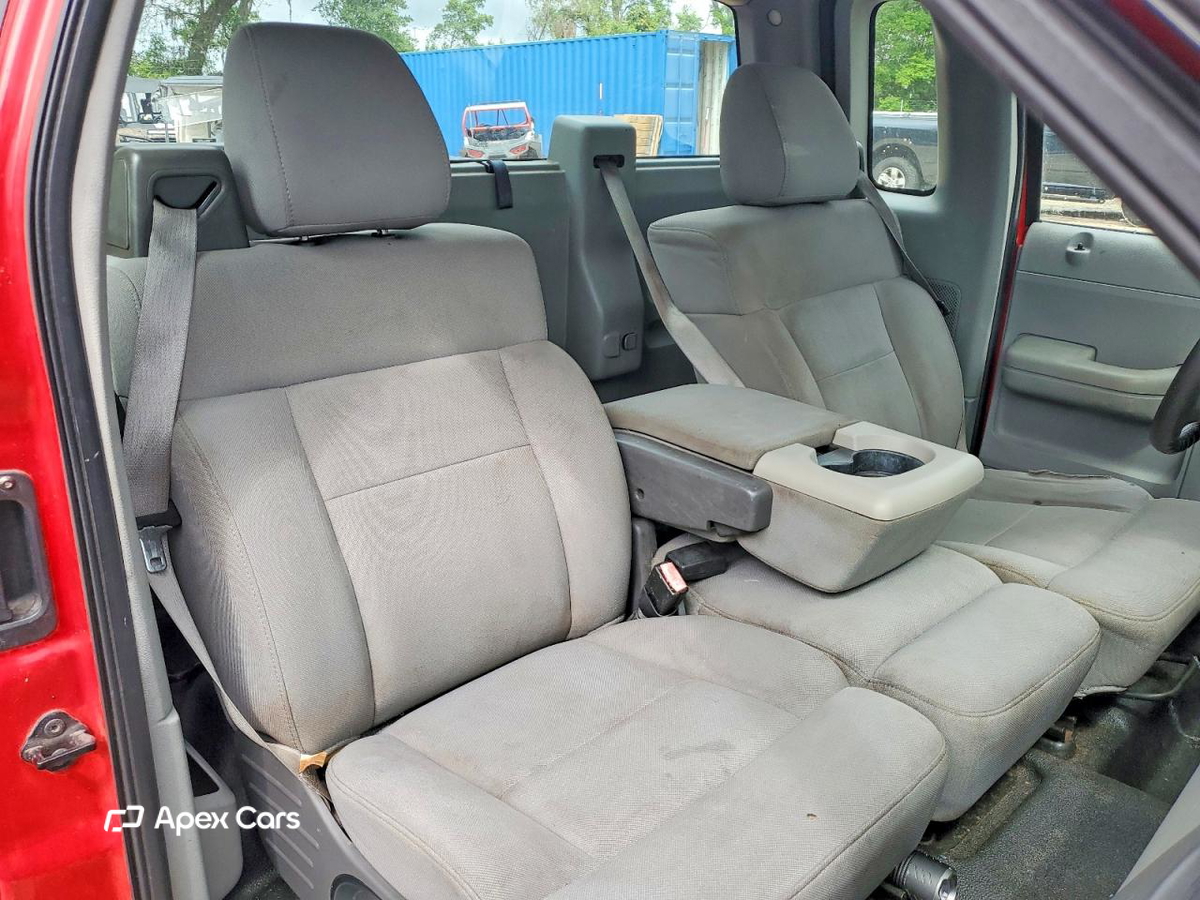 Ford F-150 2005