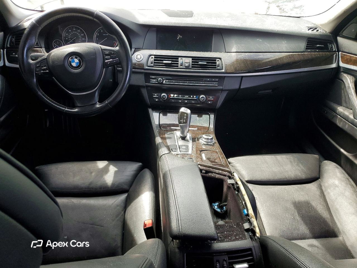 BMW Series 5 2011