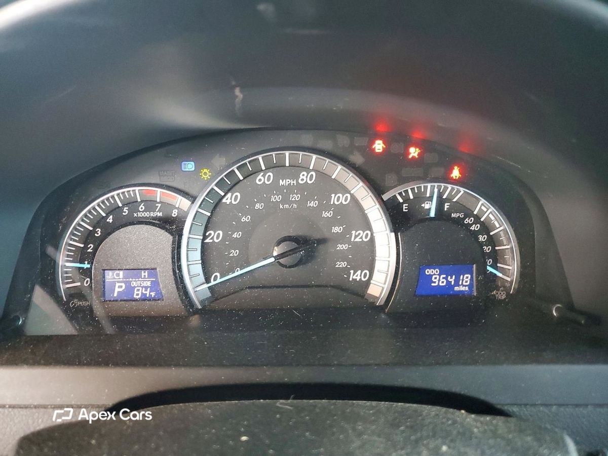 Toyota Camry 2012