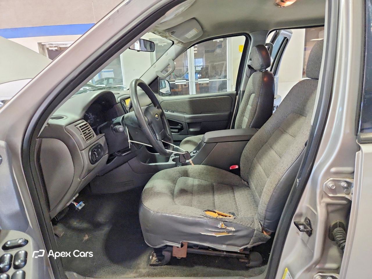 Ford Explorer 2005