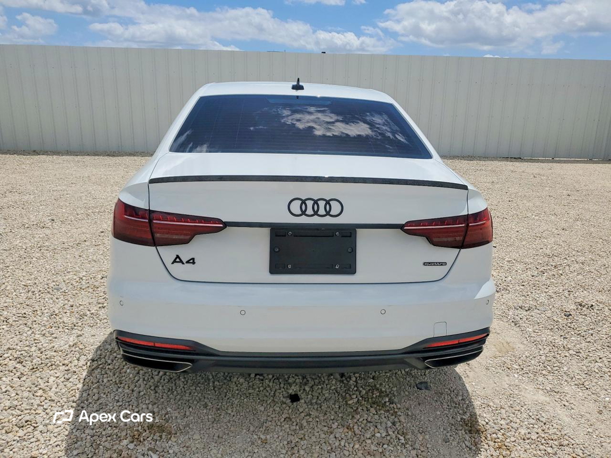 Audi A4 2023