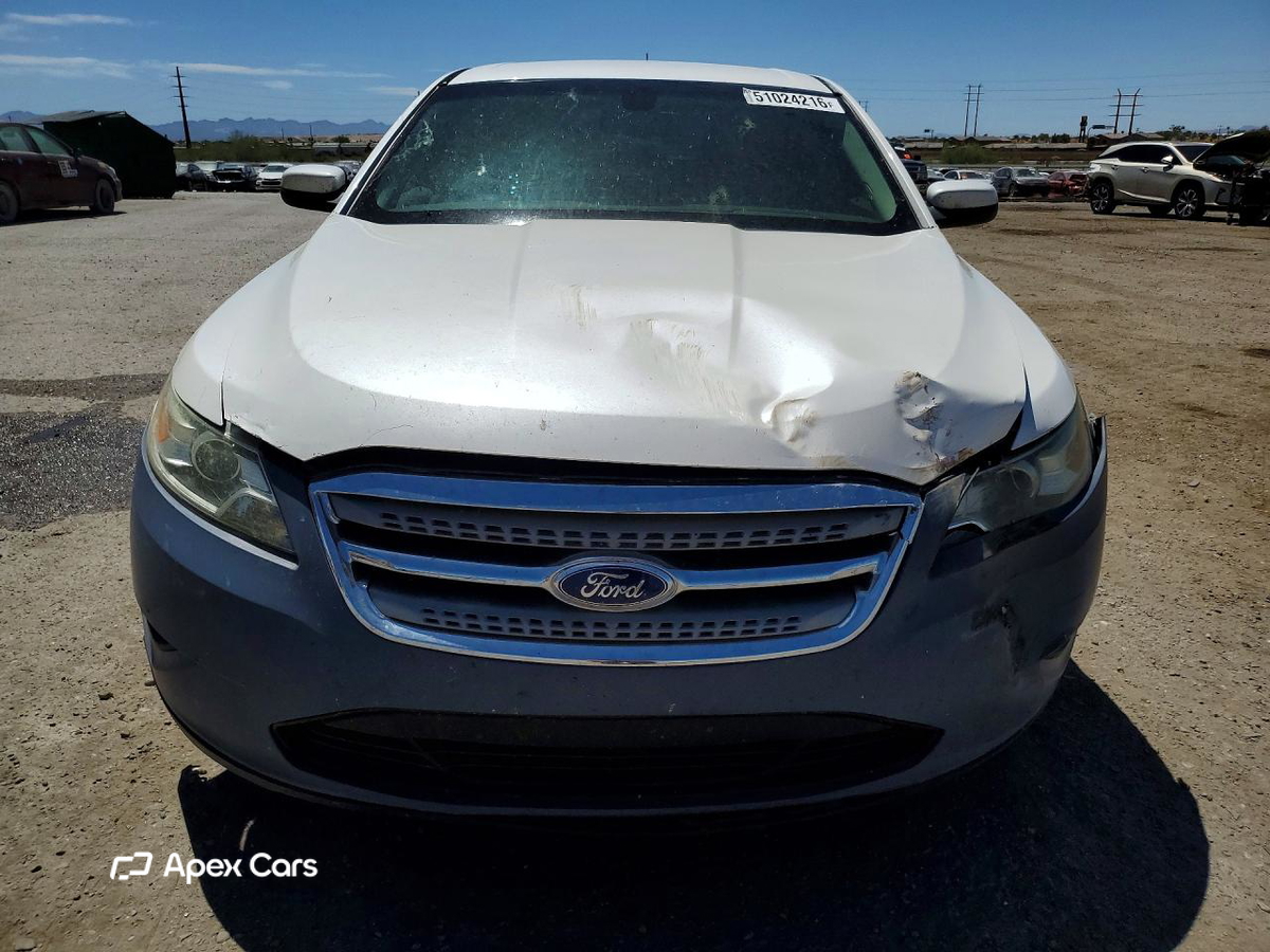 Ford Taurus 2012