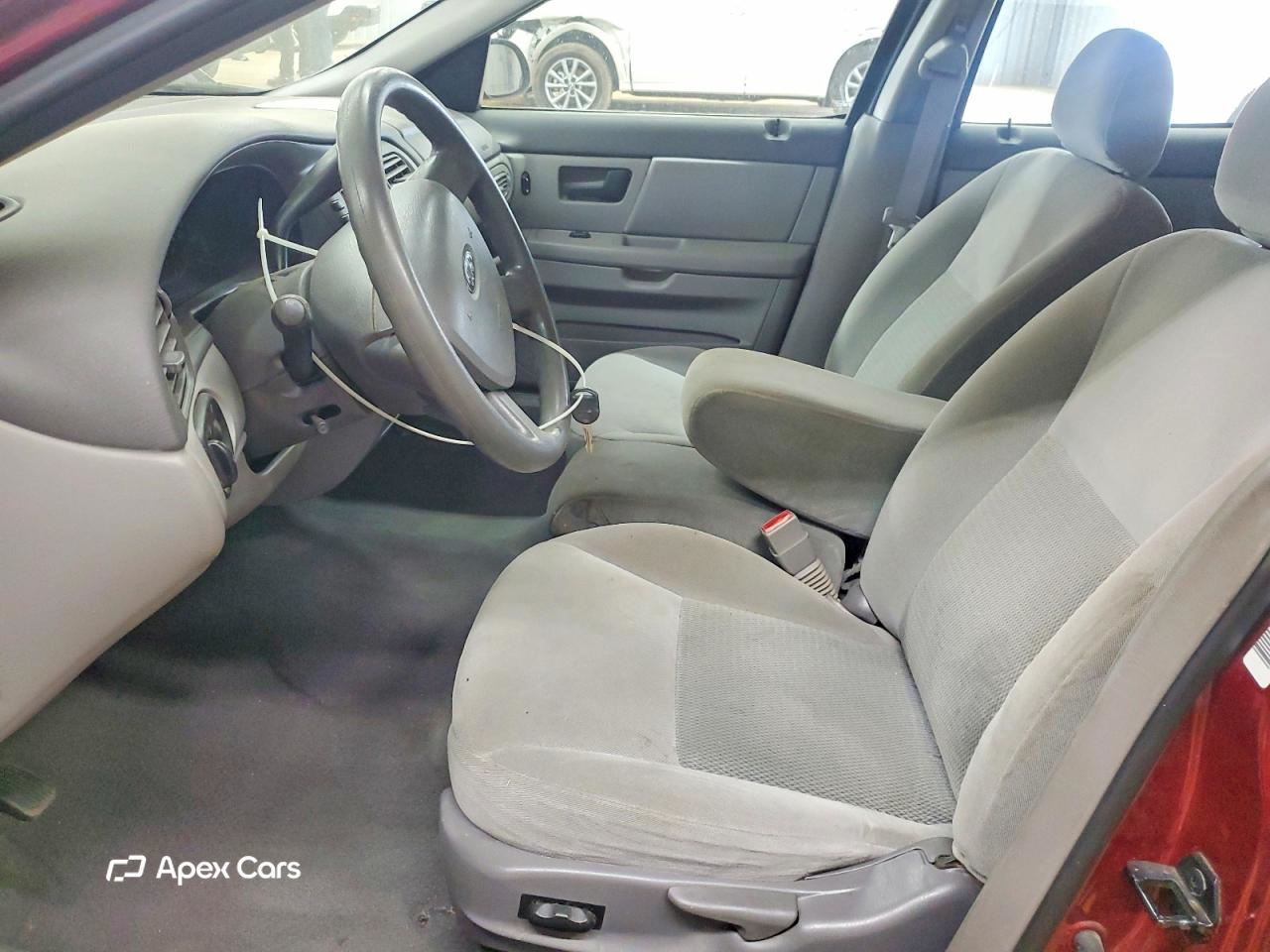 Ford Taurus 2004
