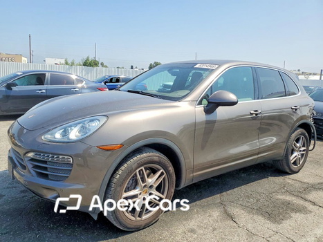 Porsche Cayenne 2013 - Image 1 of 13