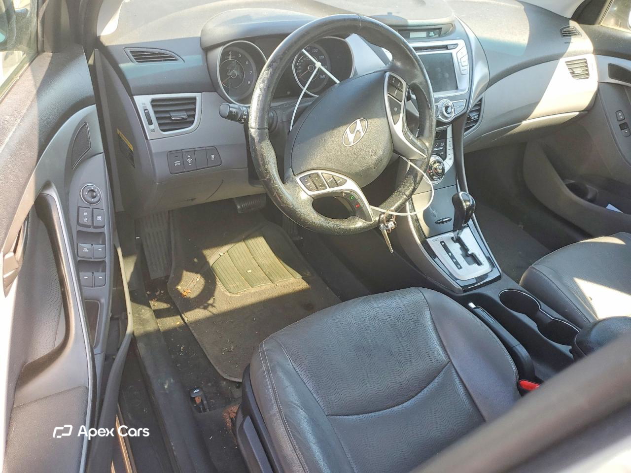 Hyundai Elantra 2012
