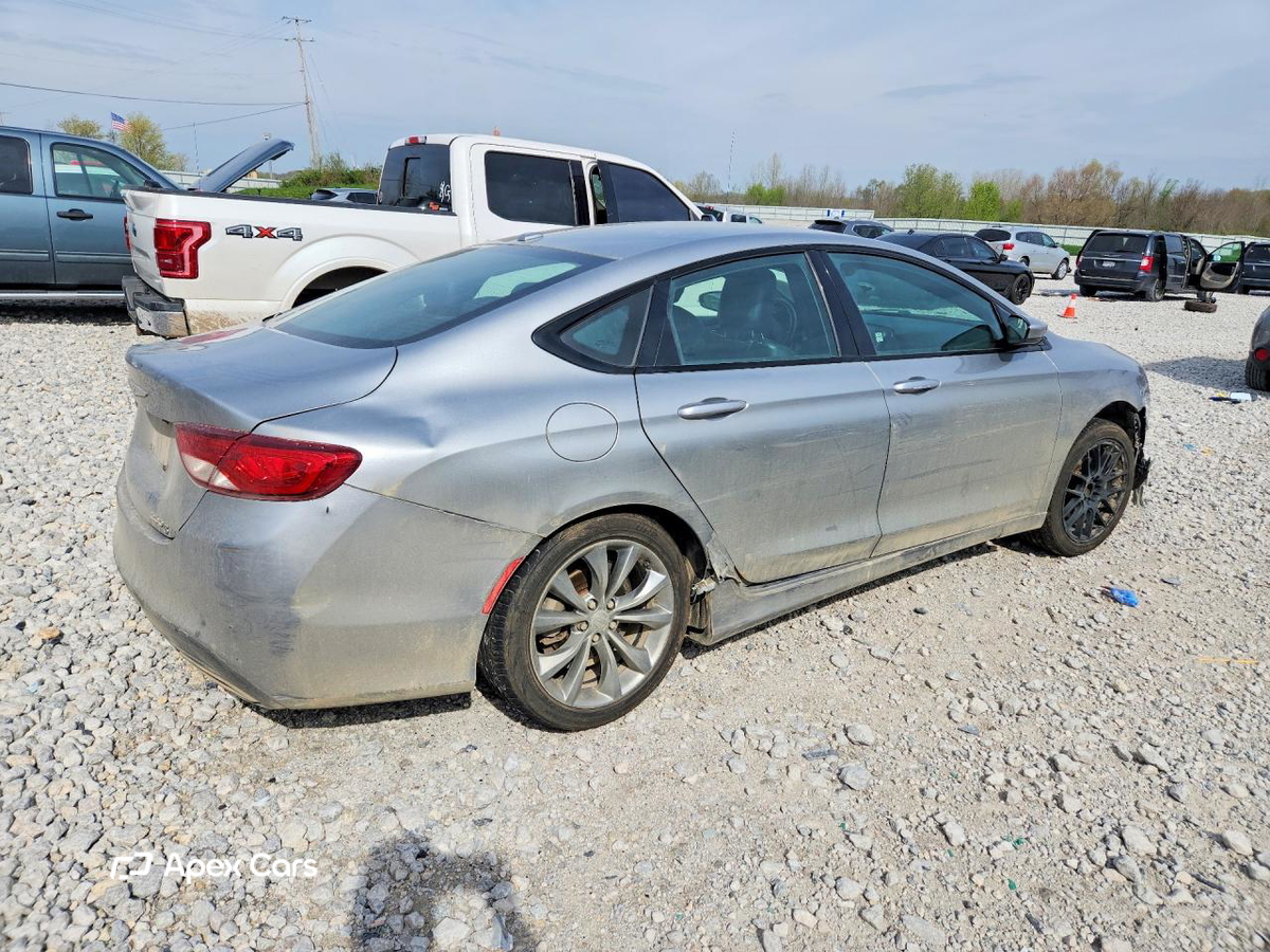 Chrysler 200 2015
