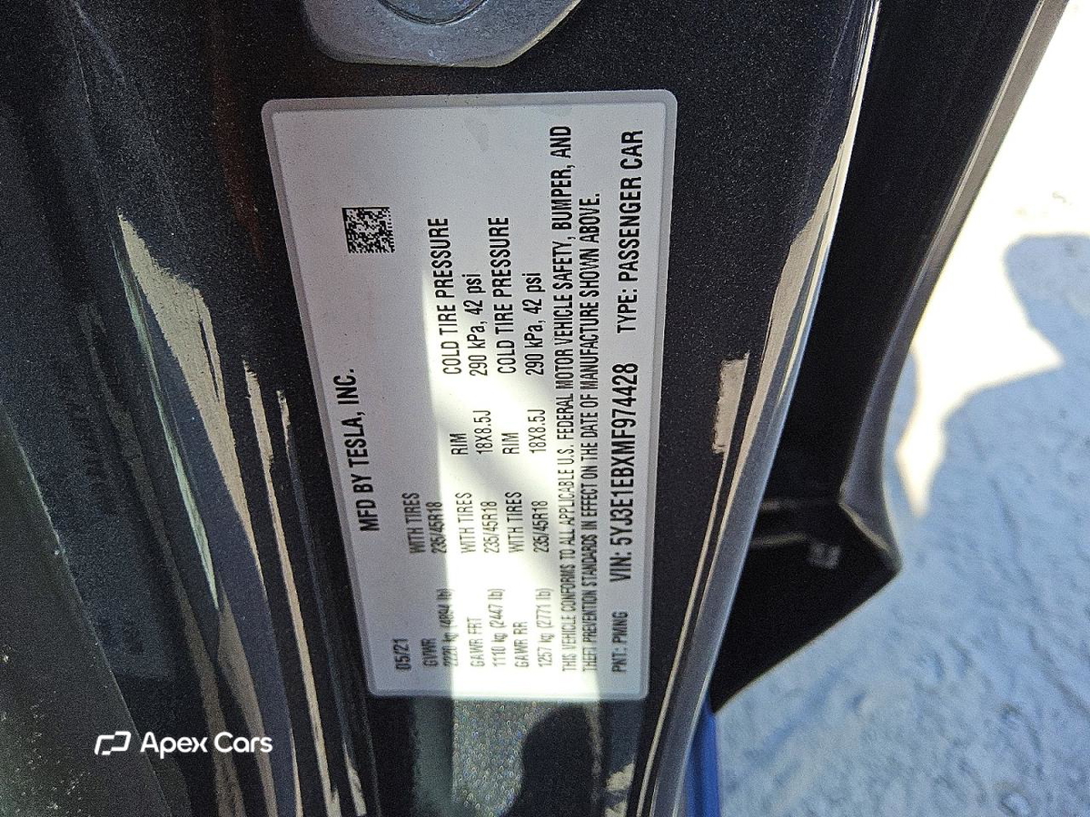 Tesla Model 3 2021