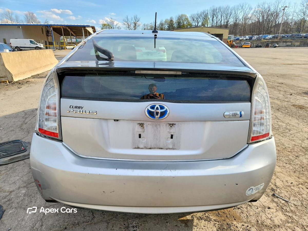 Toyota Prius 2012