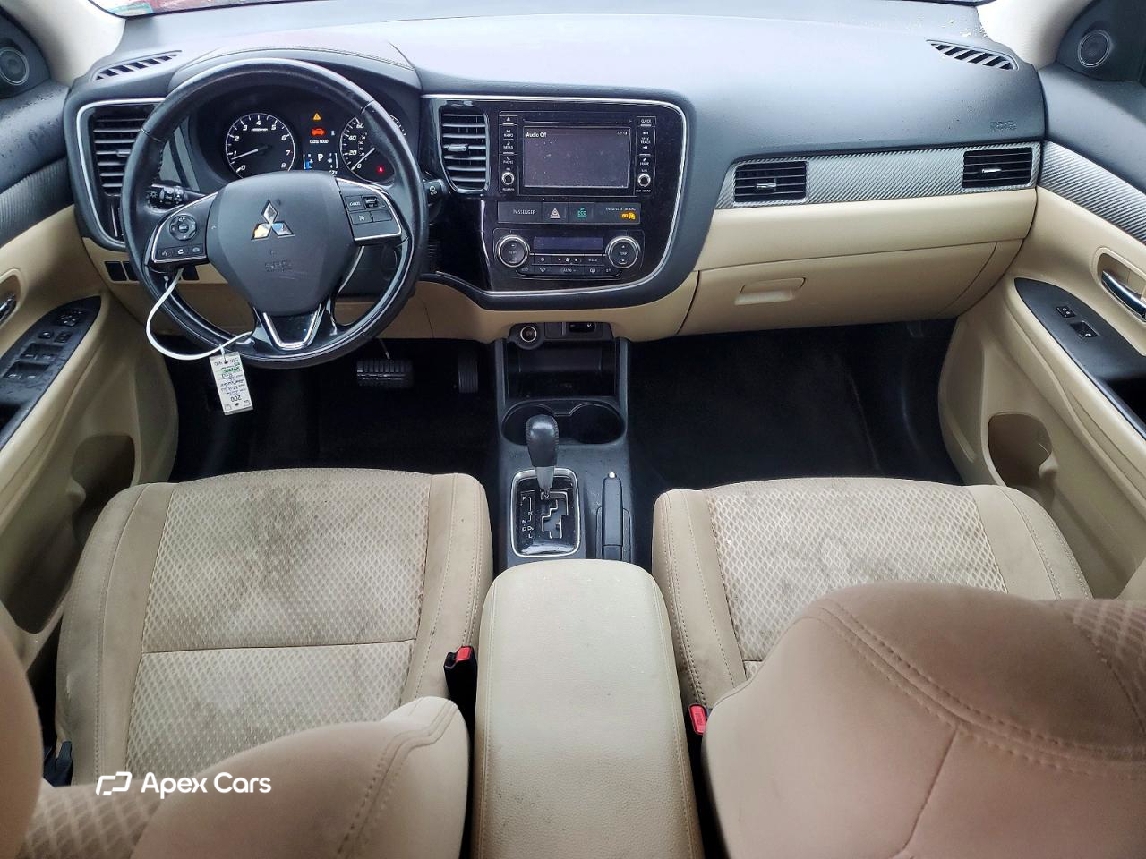 Mitsubishi Outlander 2016