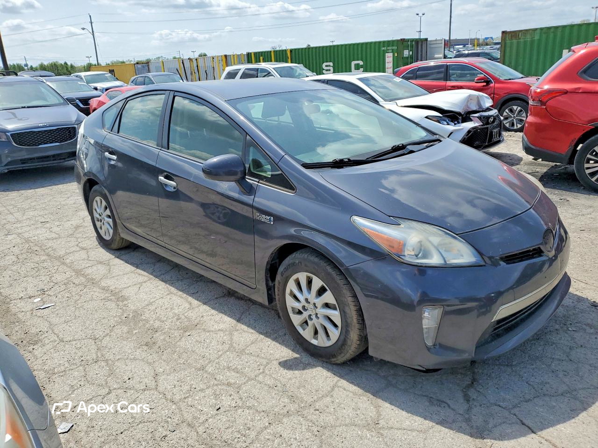 Toyota Prius 2012
