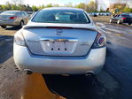 Nissan Altima 2011