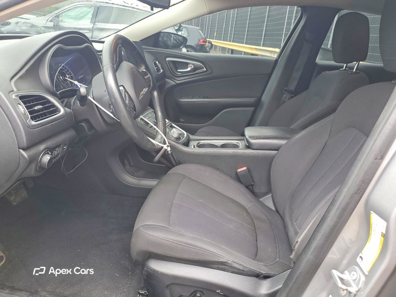 Chrysler 200 2015