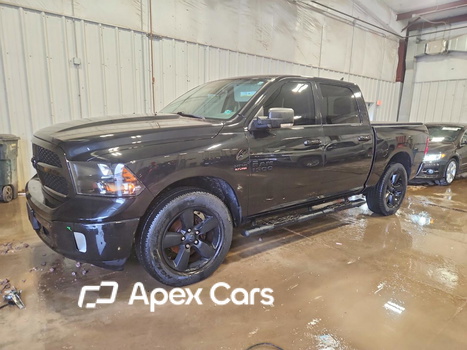 RAM 1500 2018 - Zdjęcie 1 z 5
