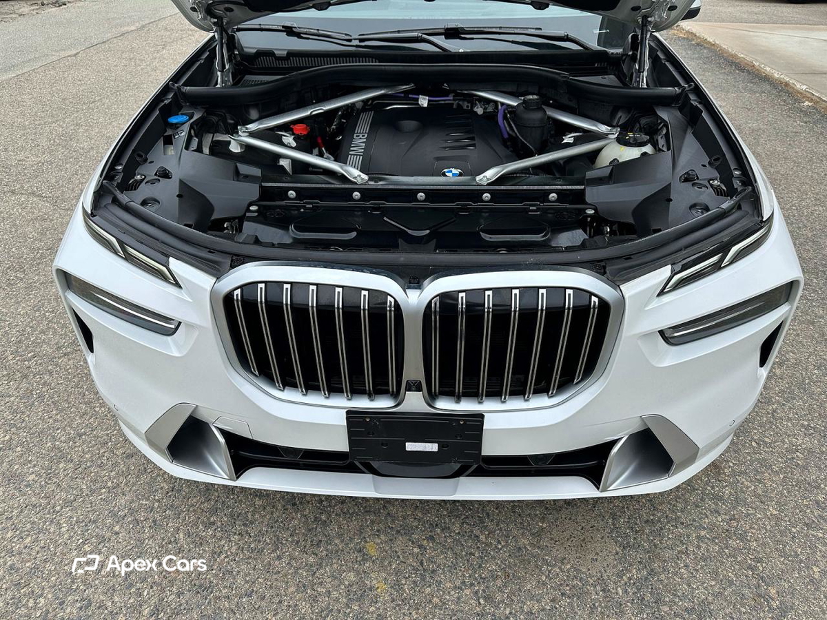 BMW X7 2024