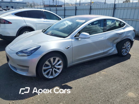 Tesla Model 3 2017 - Image 1 of 13