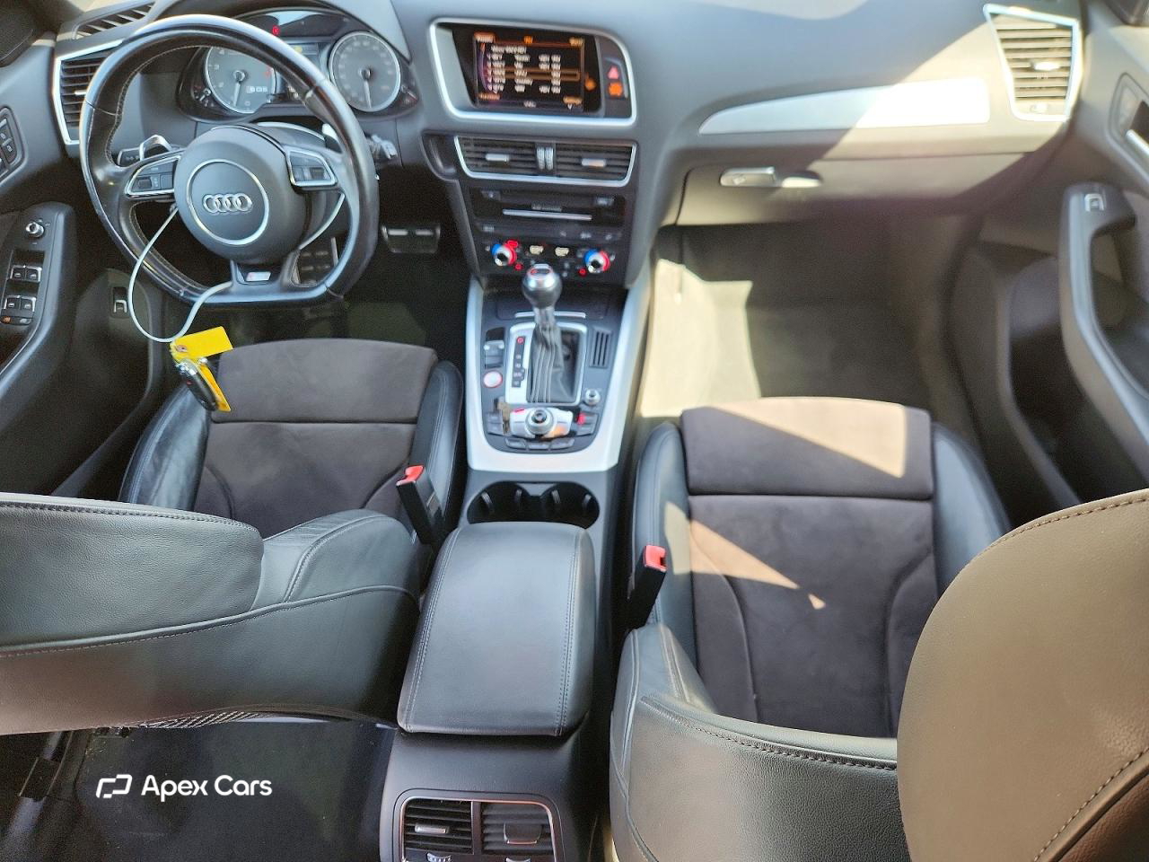 Audi SQ5 2015