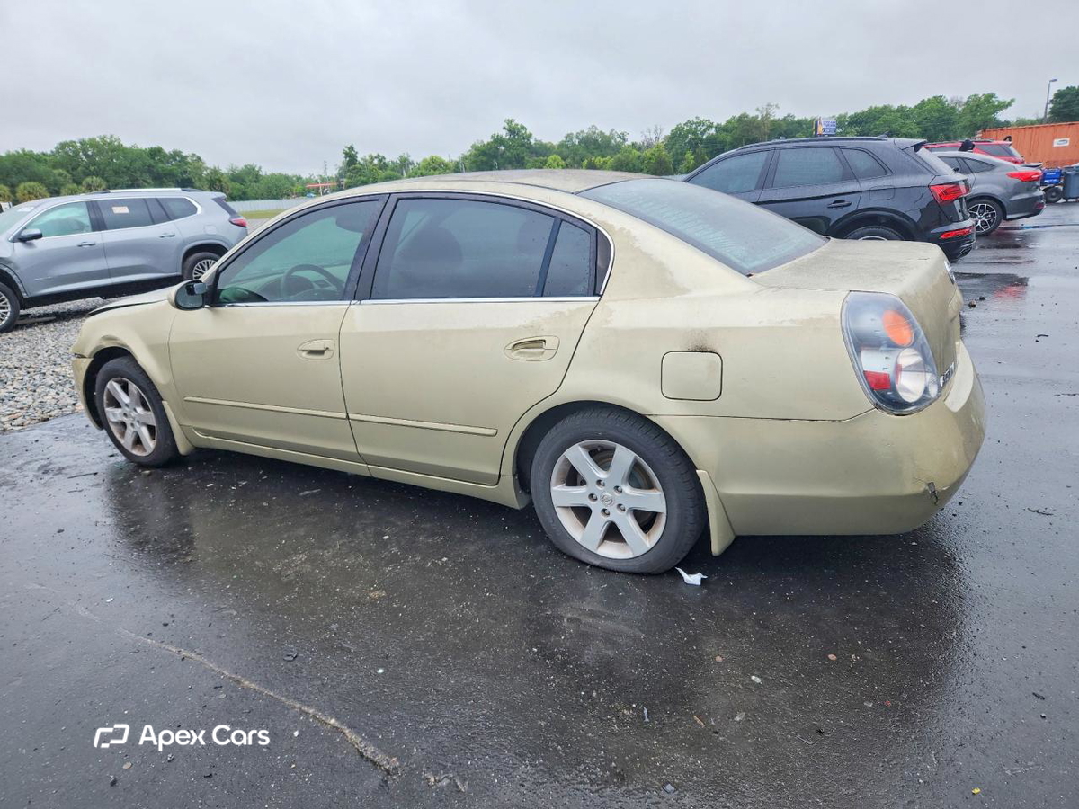 Nissan Altima 2002