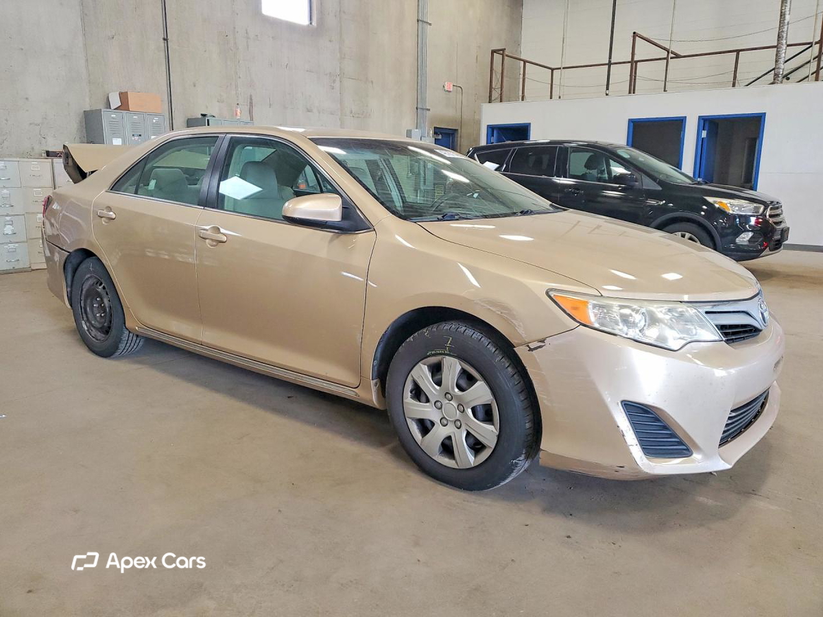 Toyota Camry 2012