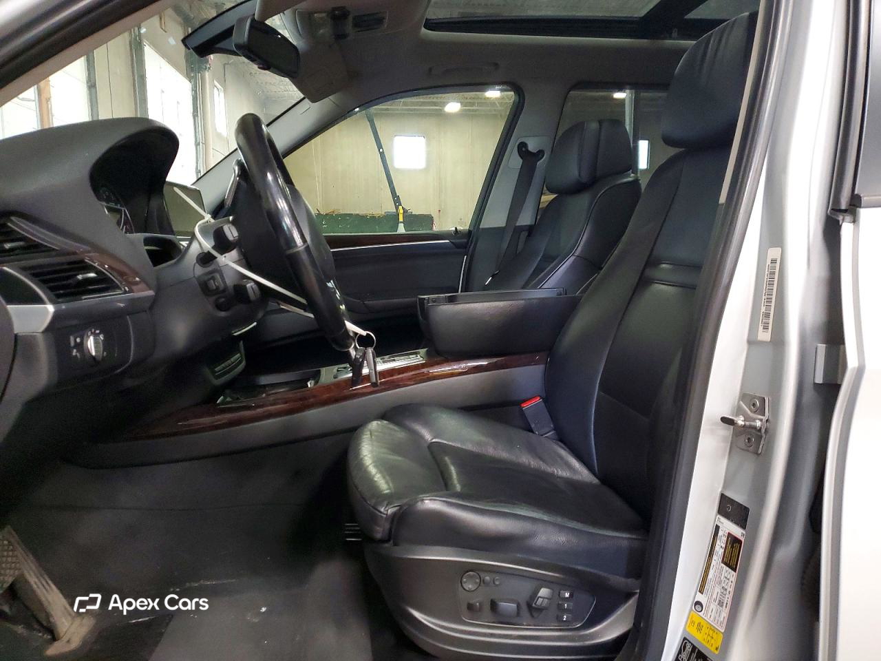 BMW X5 2011