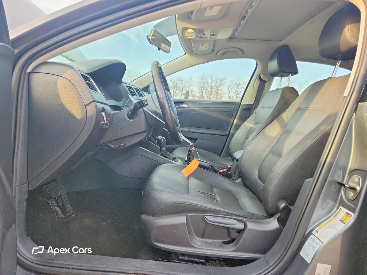 Volkswagen Jetta 2012