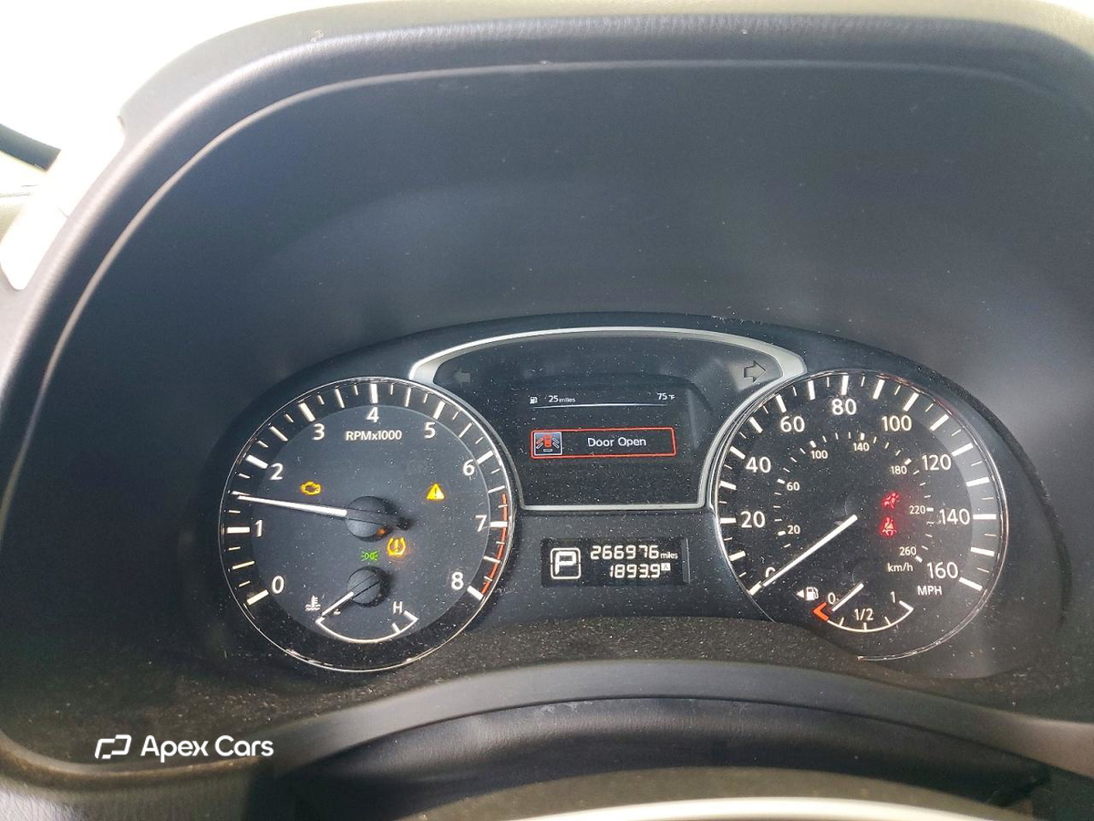 Nissan Pathfinder 2014