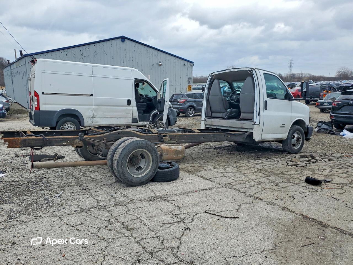Chevrolet Express 2021